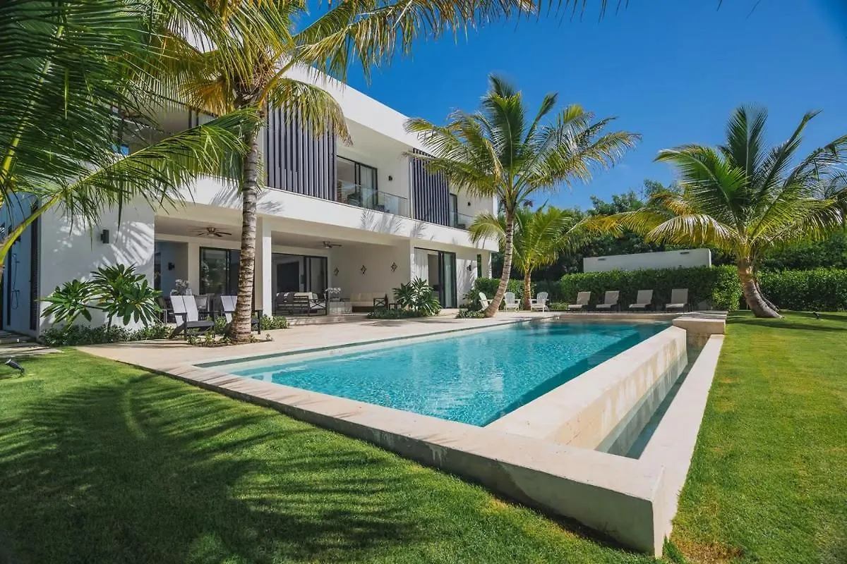 Waterfront Luxury Home In Punta Cana Resort & Club 0*,